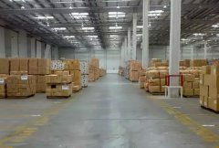 普通仓 4500㎡ 平库